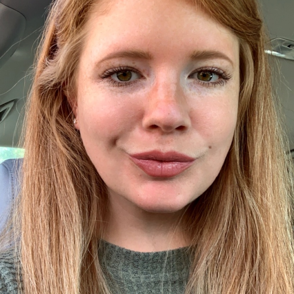 Meet your Posher, Julia